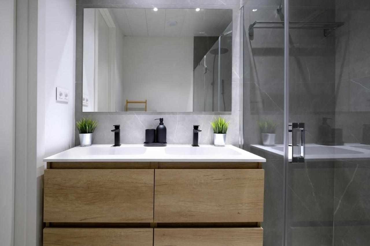 Apartament Mike House Alojate En El Corazon De Saragossa Zewnętrze zdjęcie